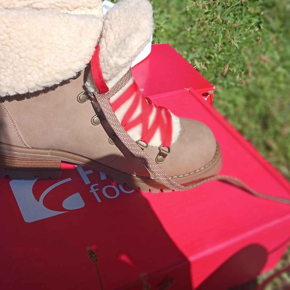 Cute boots